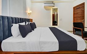 Hotel M.S
